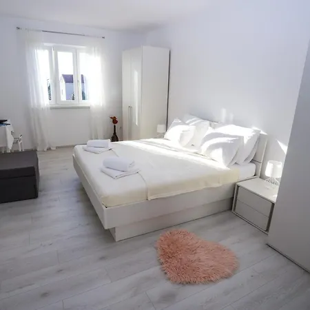 Apartament Pical